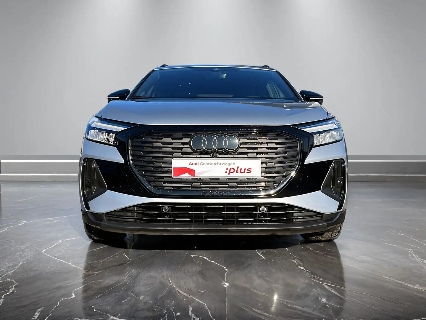 Audi Q4 e-tron 45 +S-LINE+AHK+KAMERA+LED+OPTIK+ASSIST Argent - 2