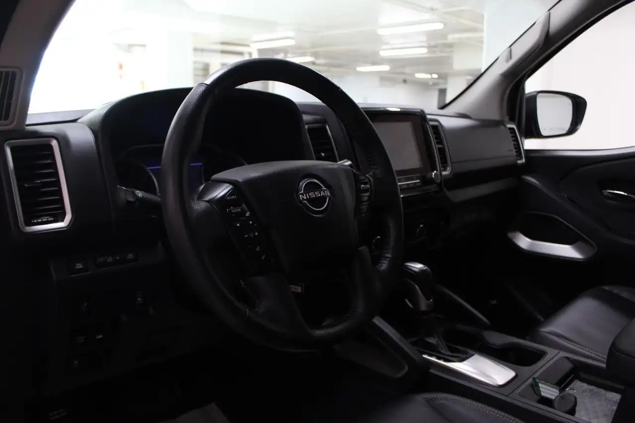 Nissan Frontier снимка Nissan Frontier