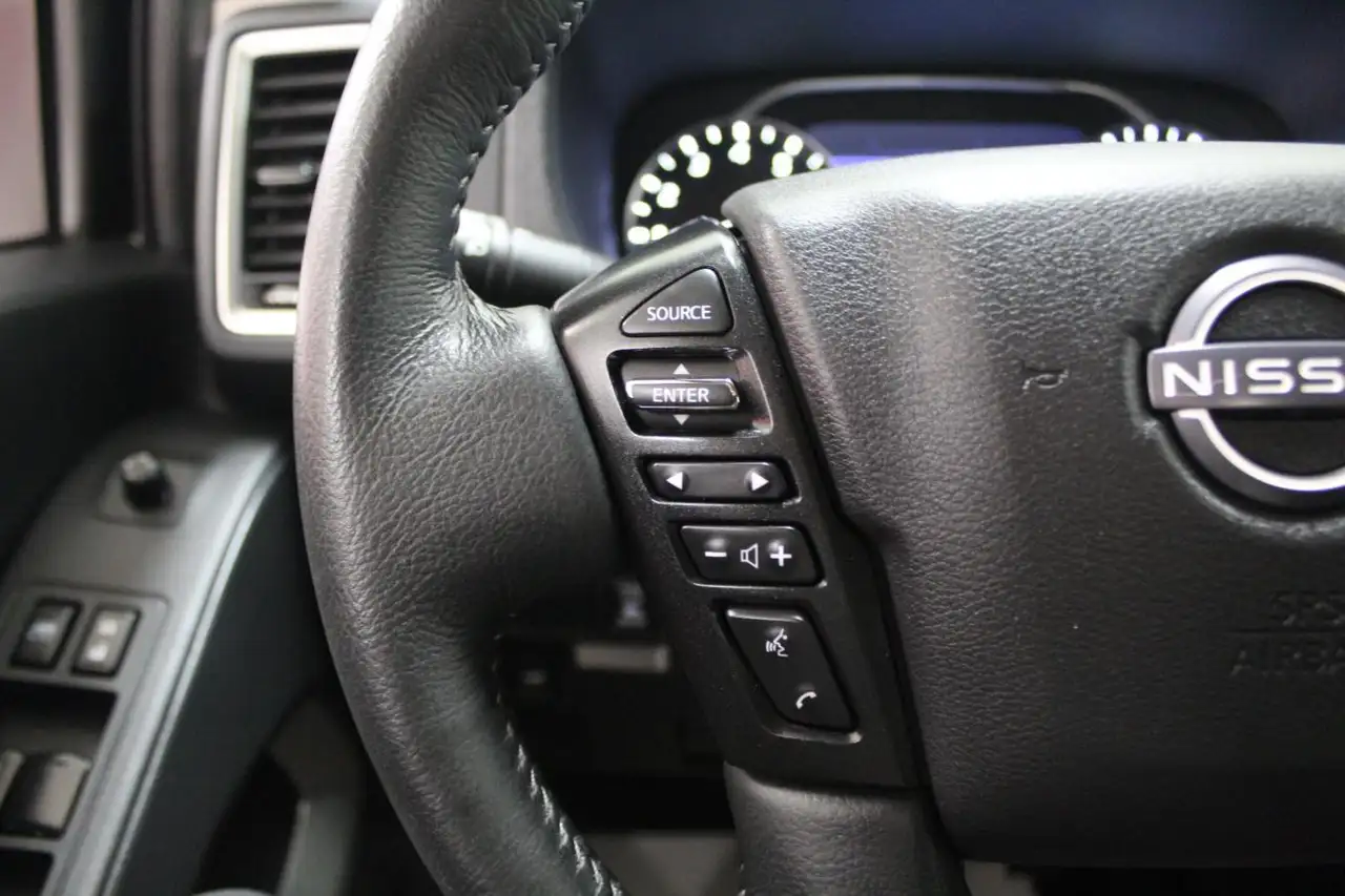 Nissan Frontier снимка Nissan Frontier