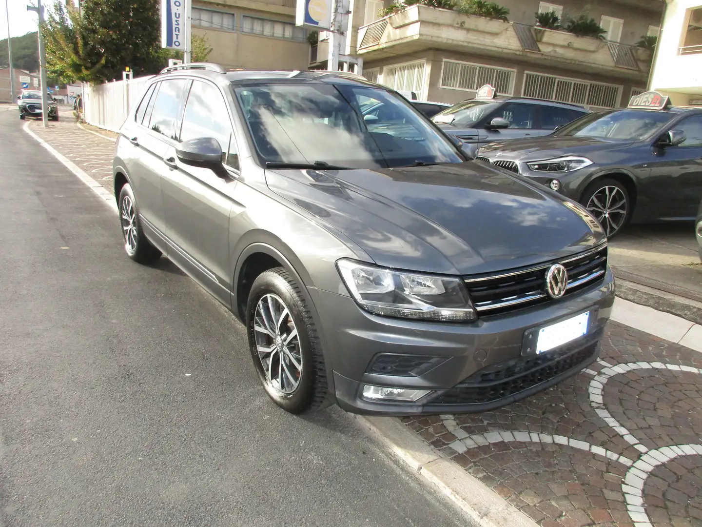 Volkswagen Tiguan 2.0 tdi Style 4motion 150cv dsg full opt garantita Grigio - 1