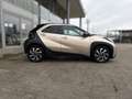 Toyota Aygo X Team D AYGO 1,0 Play Apple CarPlay Android Auto Al Beige - thumbnail 6