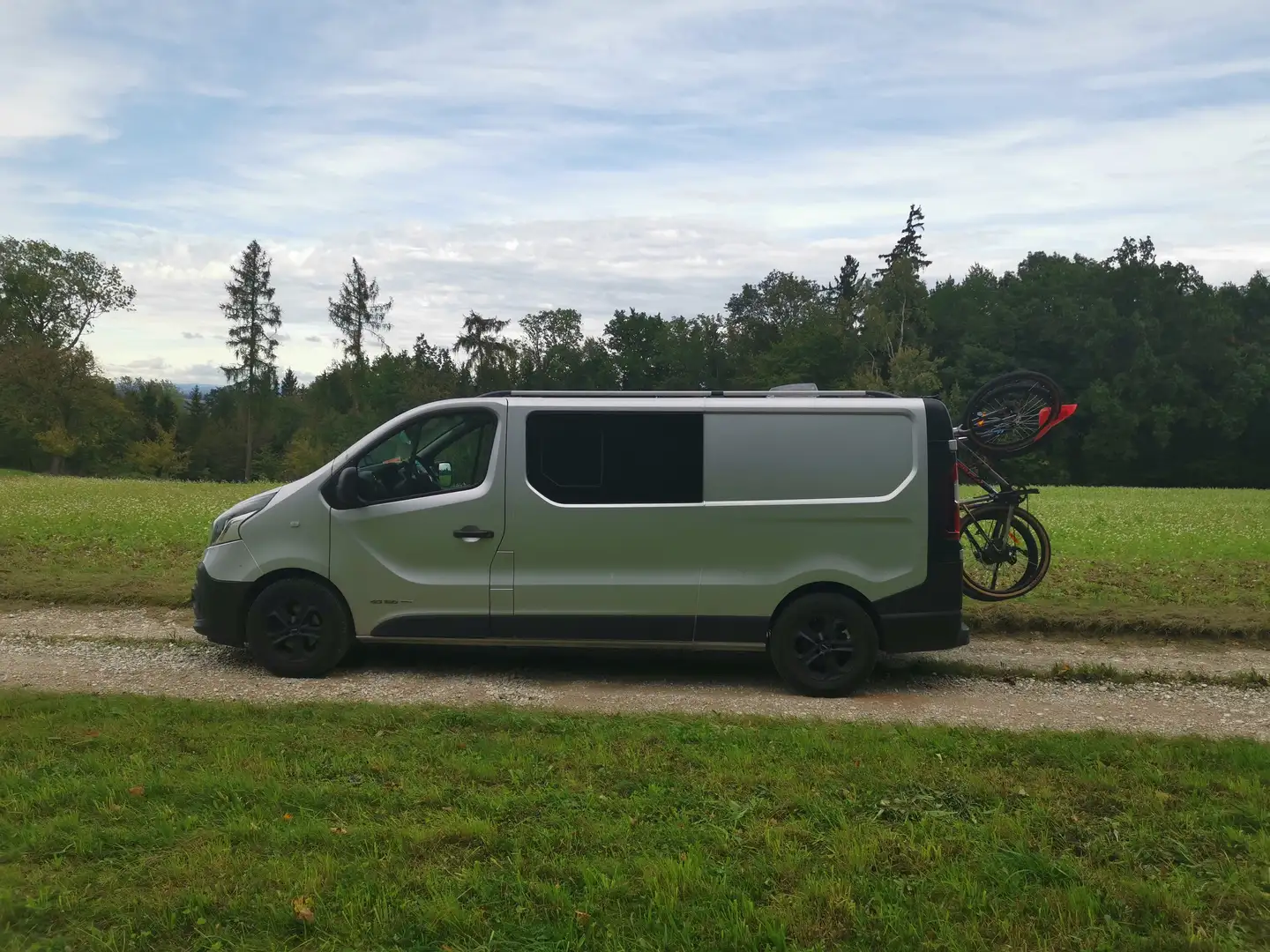Renault Trafic L2H1 - 1