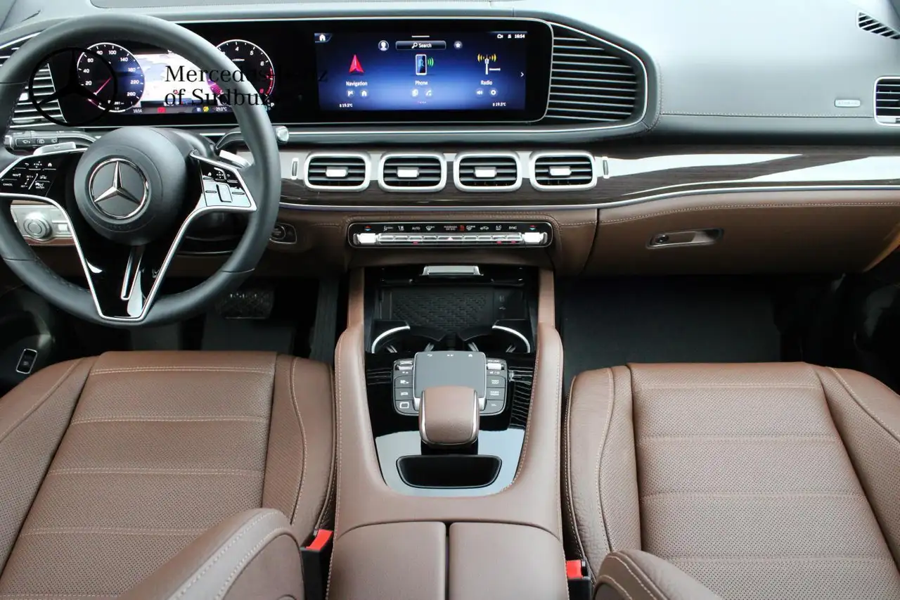 Mercedes-Benz GLE снимка Mercedes-Benz GLE