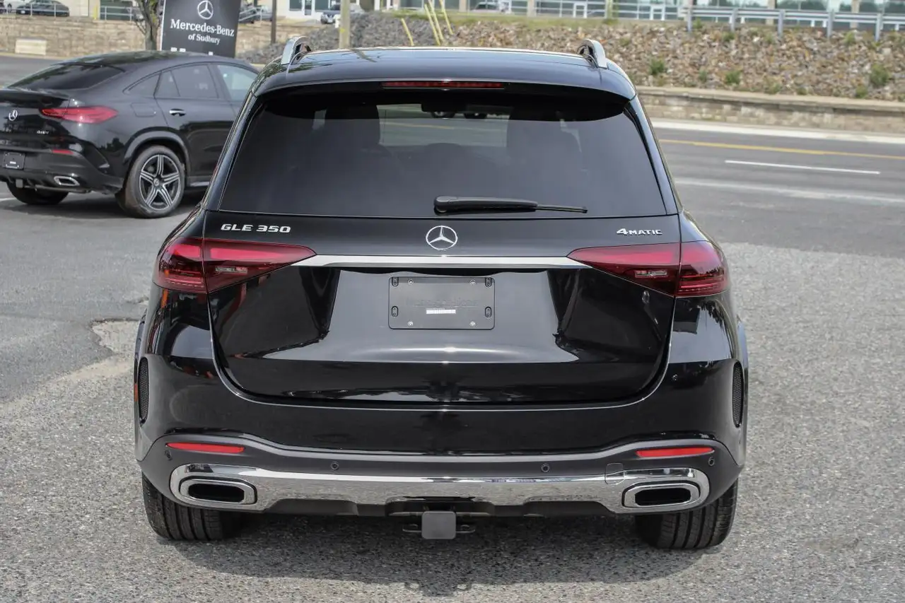 Mercedes-Benz GLE снимка Mercedes-Benz GLE