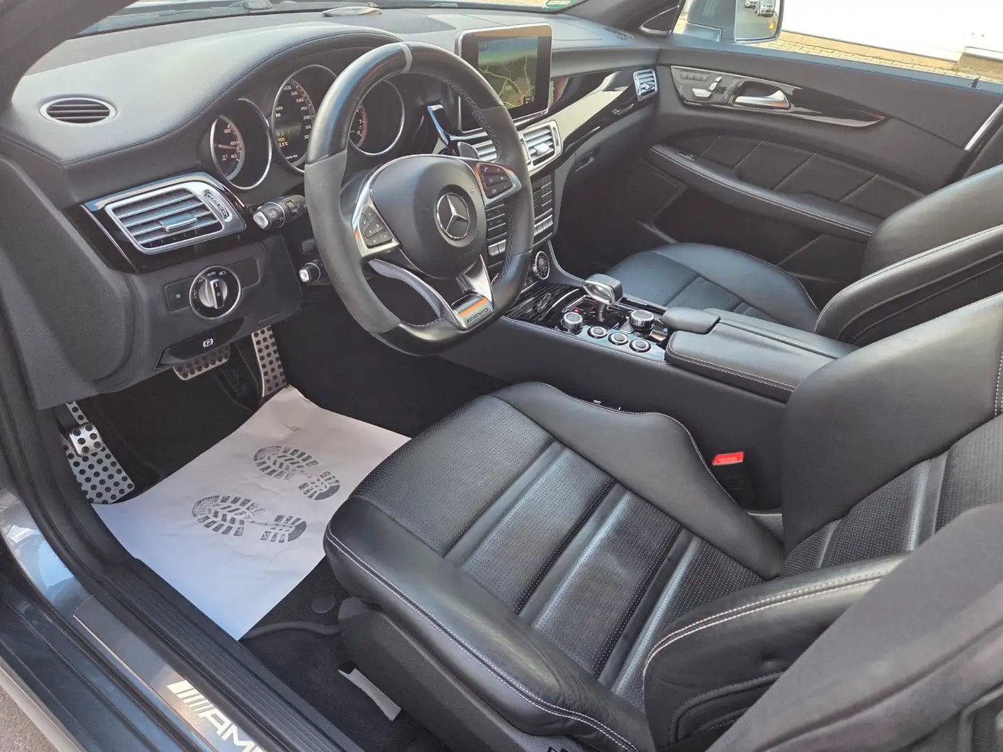 Mercedes-Benz CLS 63 AMG CLS 63 AMG S SB SHD Sitzklima H&K Neuwertig Grau - 2