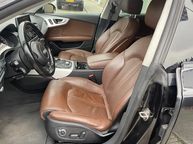Audi A7 view 10
