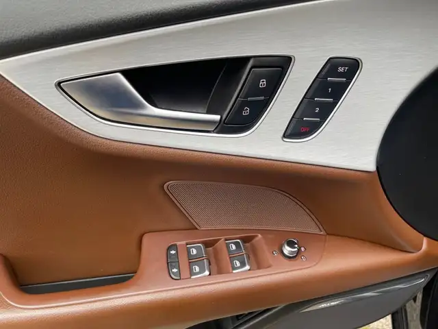 Audi A7 view 14