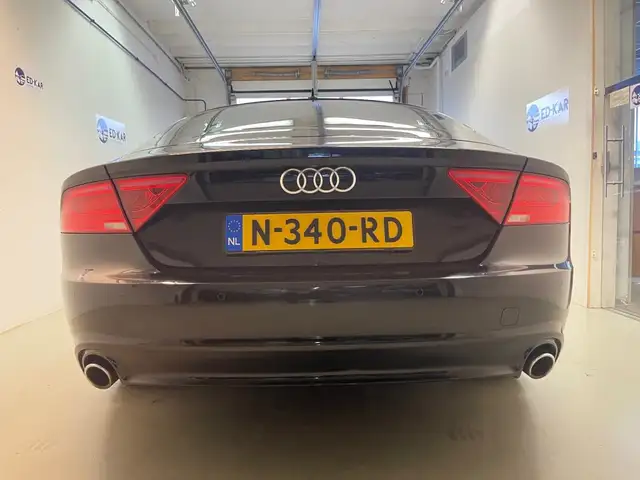 Audi A7 view 7