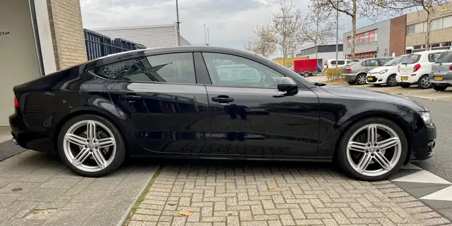 Audi A7 view 25