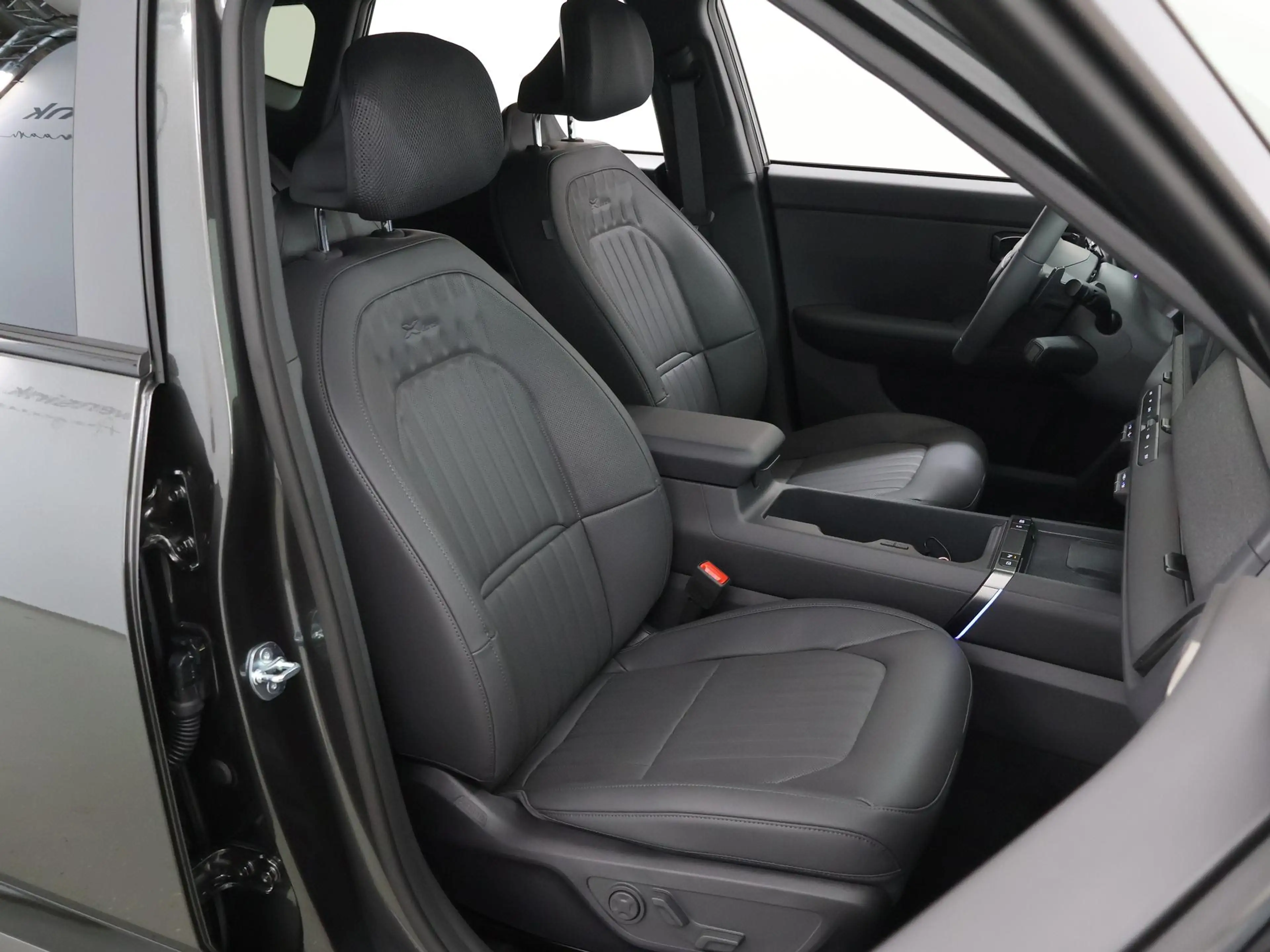 Kia Seltos 1.6T DCT7 X-Line Demo Edition | 360 Camera | Harma — photo 10