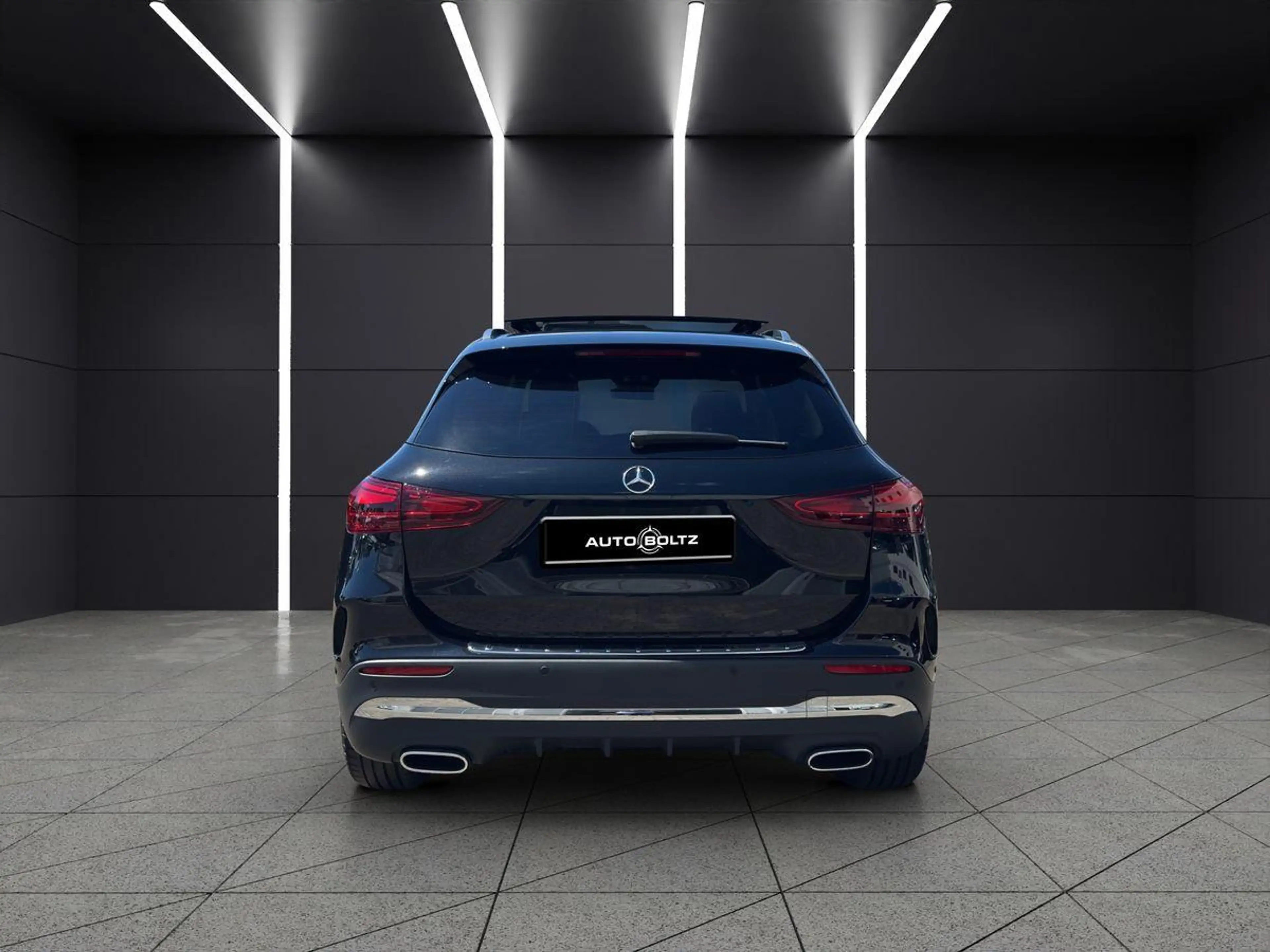 Mercedes-Benz GLA 220 4Matic AMG Line Advanced+ Pano Leder 360 — photo 5