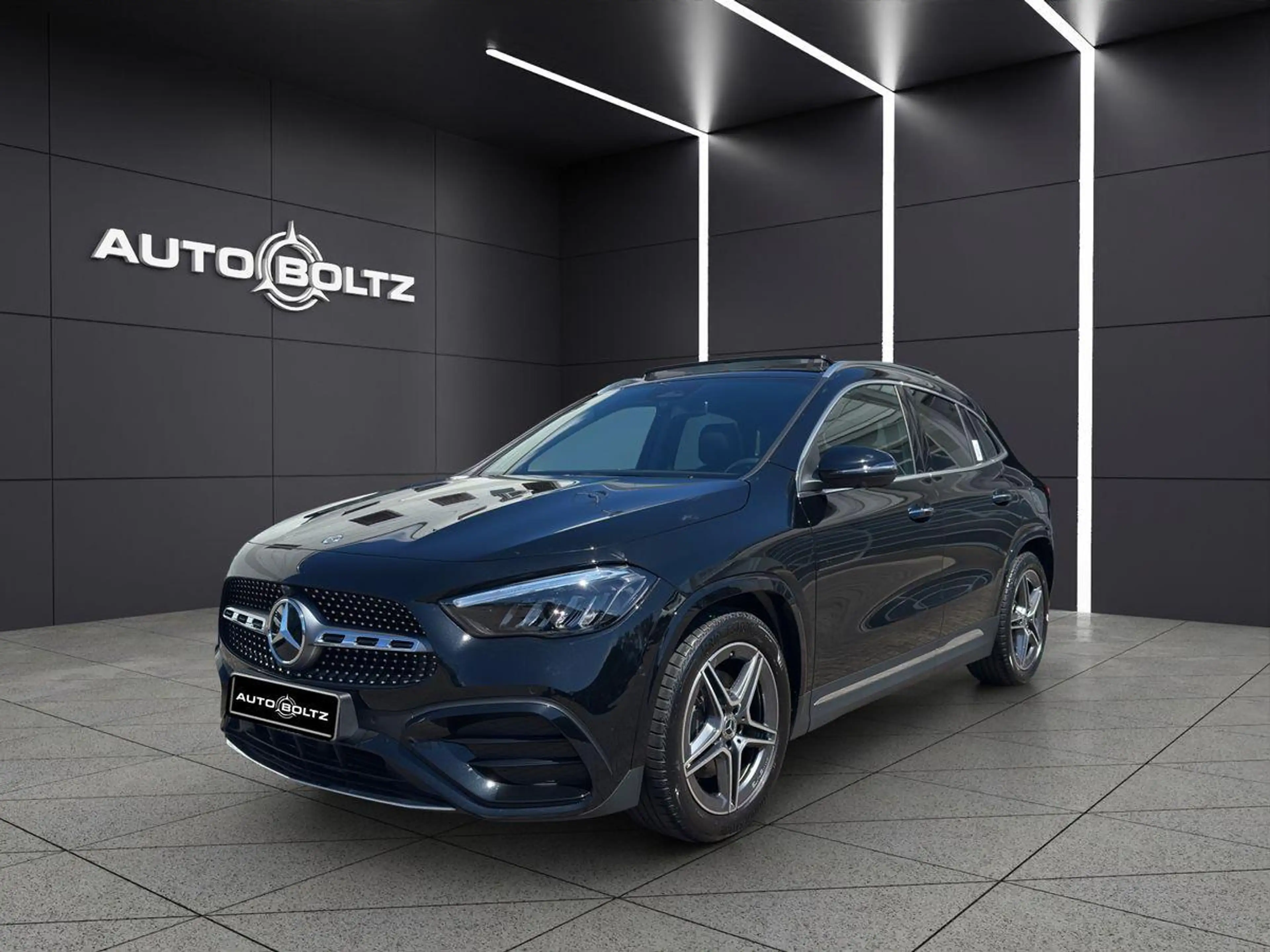 Mercedes-Benz GLA 220 4Matic AMG Line Advanced+ Pano Leder 360