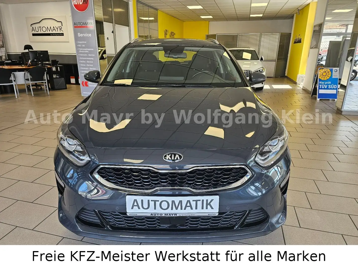 Kia Ceed SW / cee'd SW 1.4 Spirit, Navi,Cam,Automatik Grau - 2