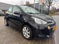 Hyundai i10 1.0i Comfort navi, cruise , airco , apple car-play Schwarz - thumbnail 1