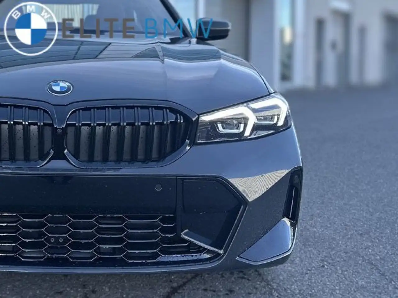 BMW 3 Series photo BMW 3 Series