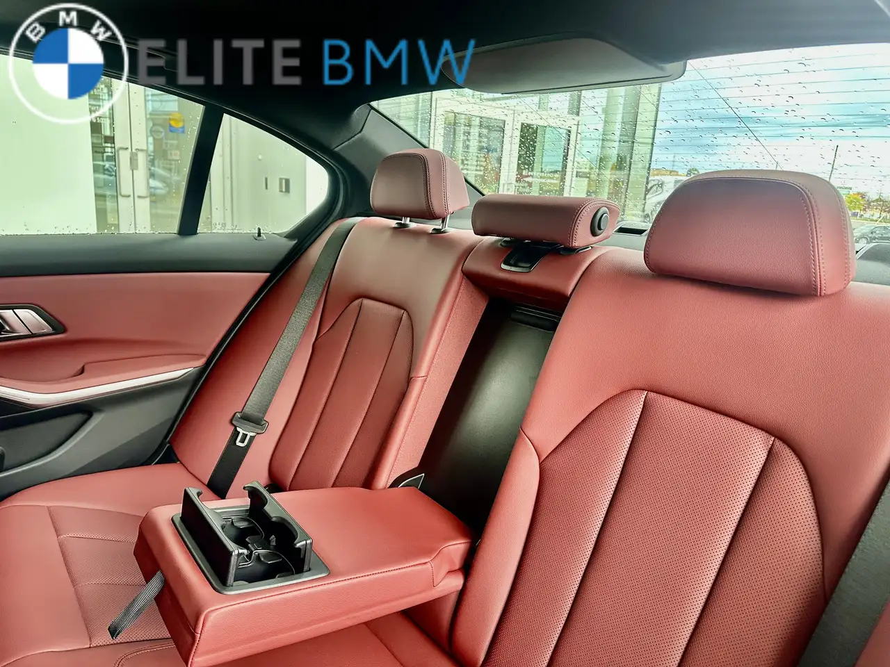 BMW 3 Series photo BMW 3 Series
