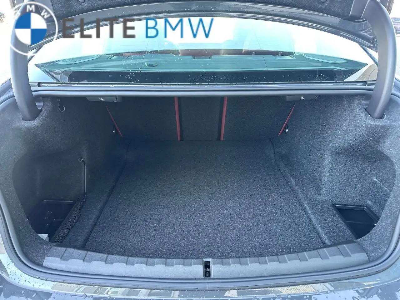 BMW 3 Series photo BMW 3 Series