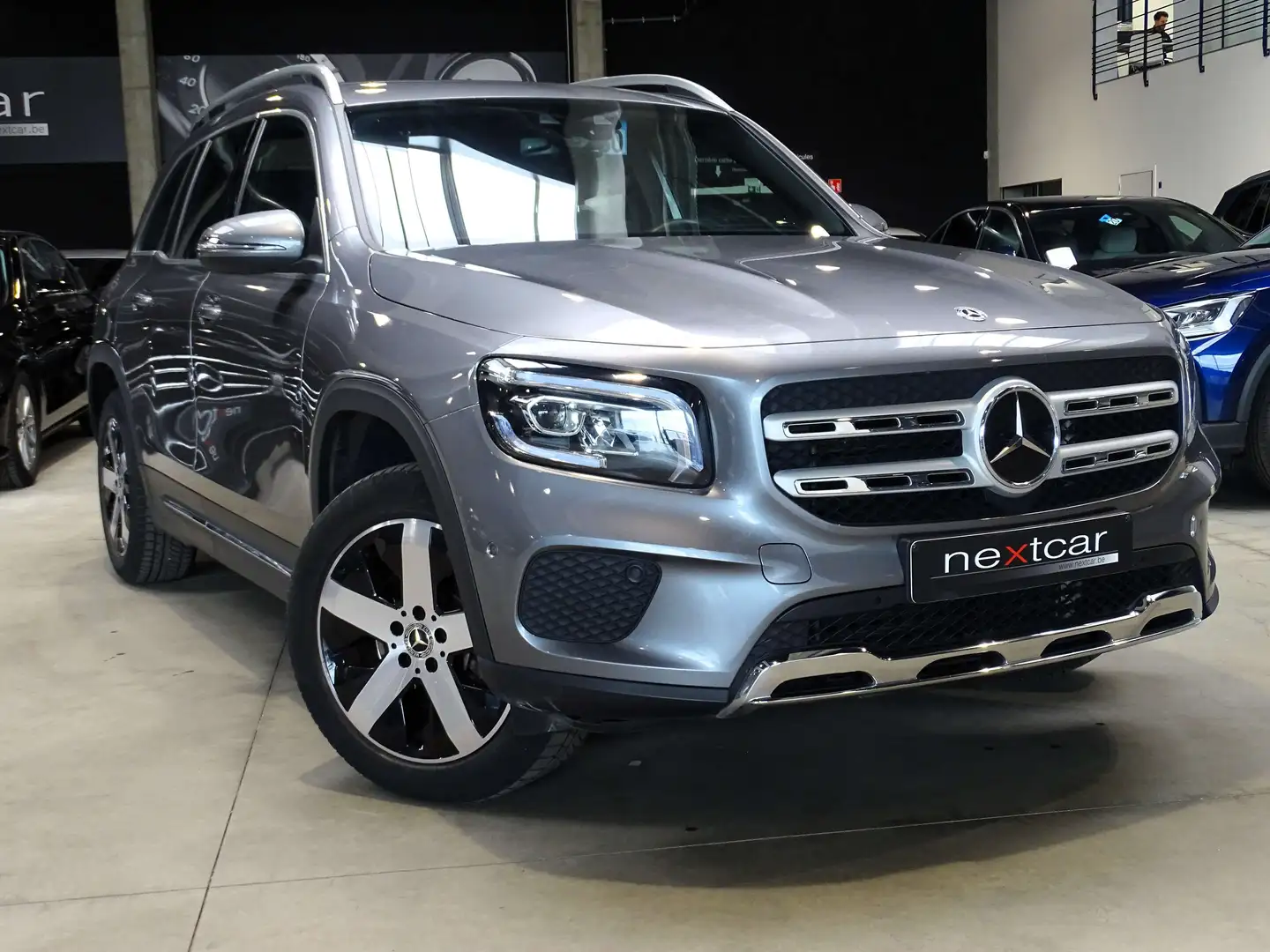 Mercedes-Benz GLB 180 d 8GTRONIC *CUIR-LED-CRUISE-NAVI-PARKTRONIC* Gris - 2