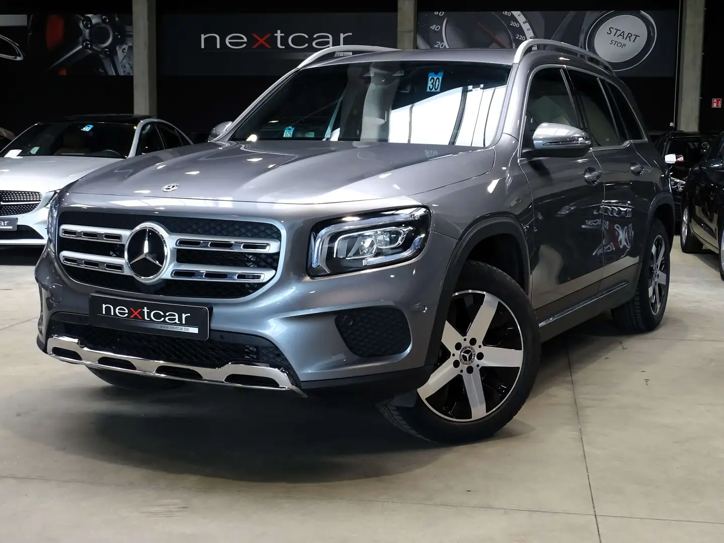 Mercedes-Benz GLB 180 d 8GTRONIC *CUIR-LED-CRUISE-NAVI-PARKTRONIC* Gris - 1