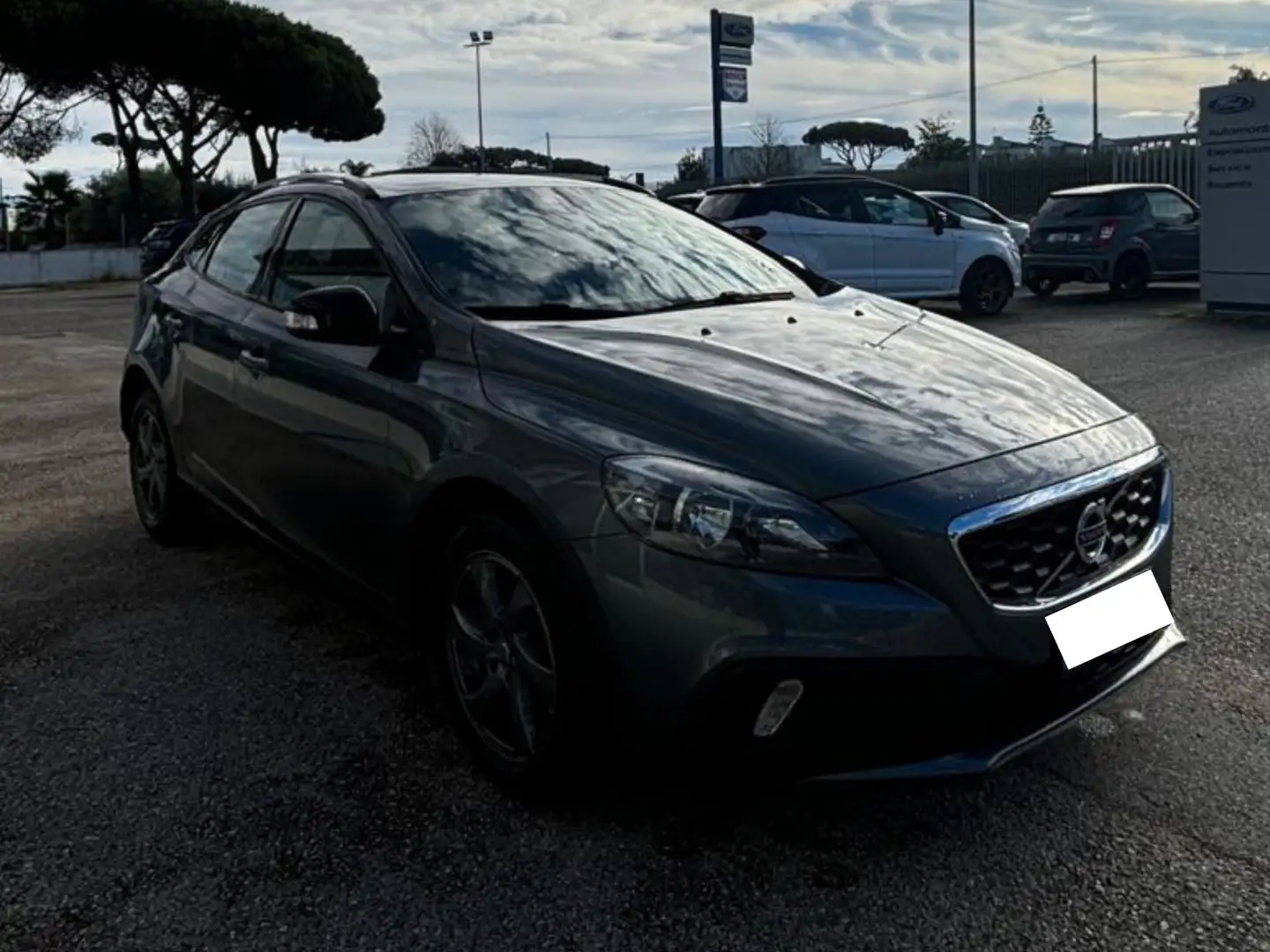 Volvo V40 Cross Country V40 Cross Country D2 Momentum Grigio - 2
