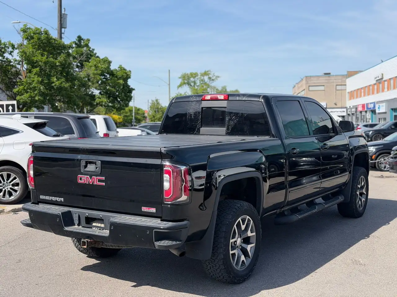 GMC Sierra 1500 photo GMC Sierra 1500