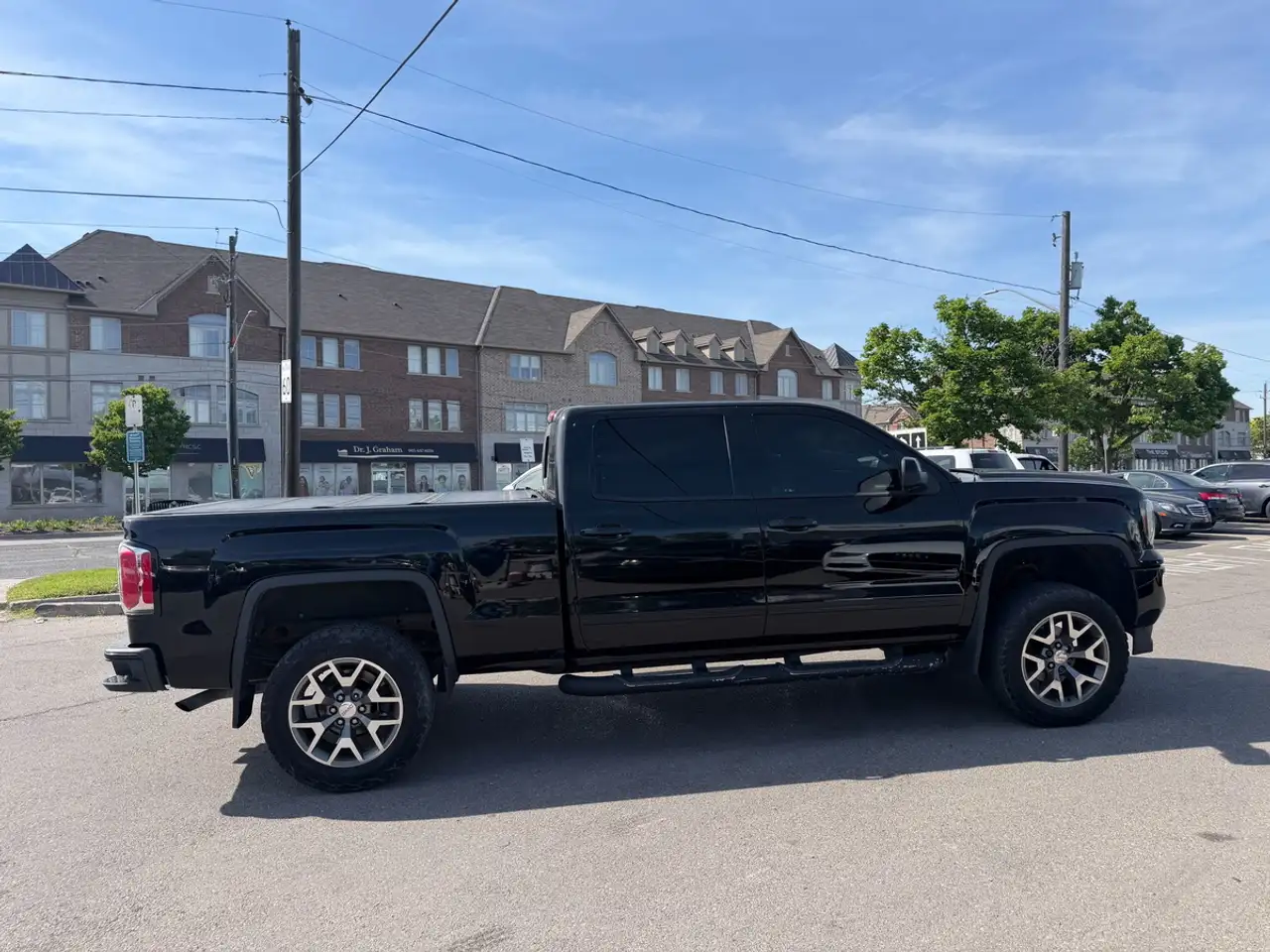 GMC Sierra 1500 photo GMC Sierra 1500