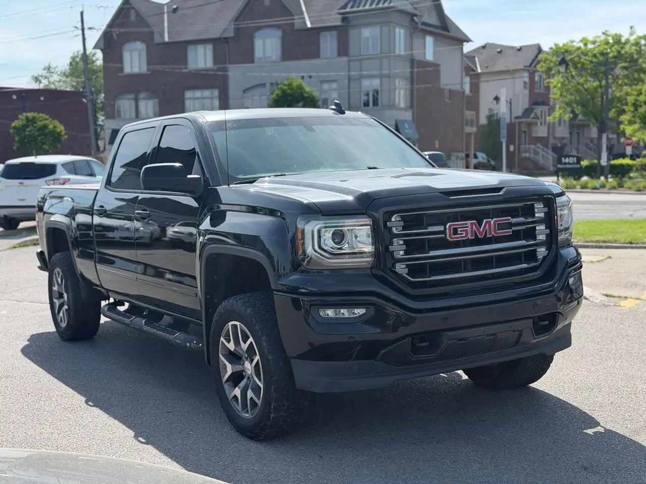 GMC Sierra 1500 photo GMC Sierra 1500