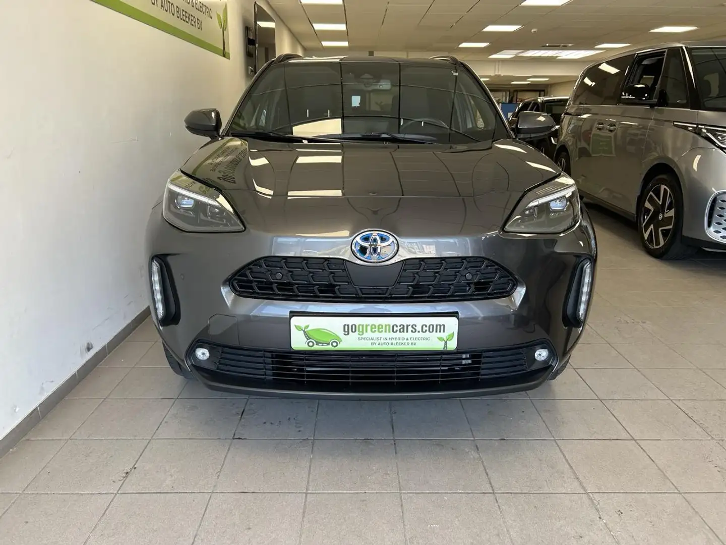 Toyota Yaris Cross 1.5 Hybrid Business Plus - 2