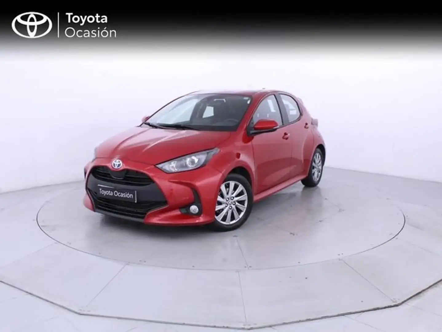Toyota Yaris 1.5 120H Active Tech Rojo - 1