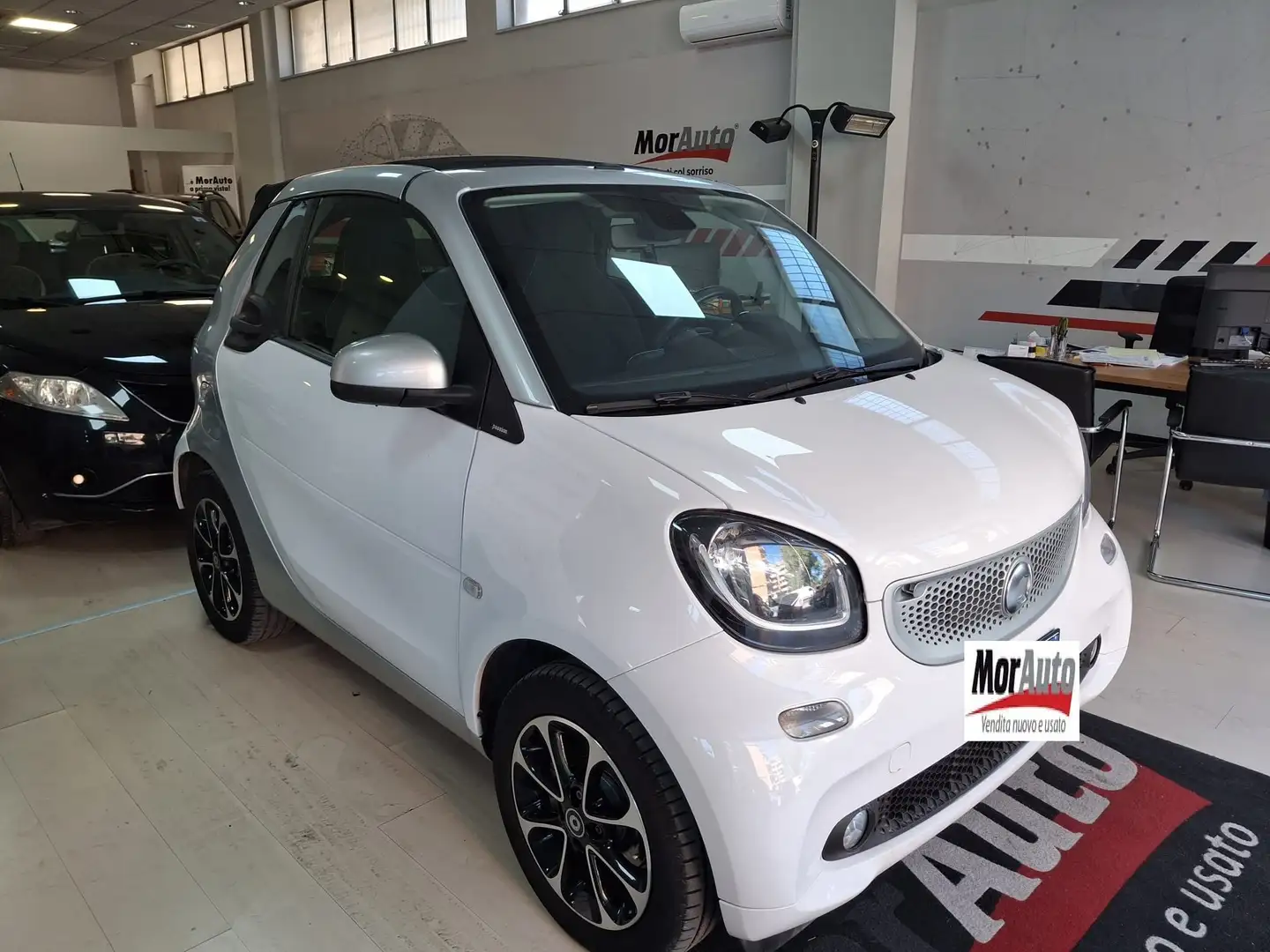 smart forTwo Fortwo Cabrio 1.0 Proxy 71cv twinamic Blanco - 1