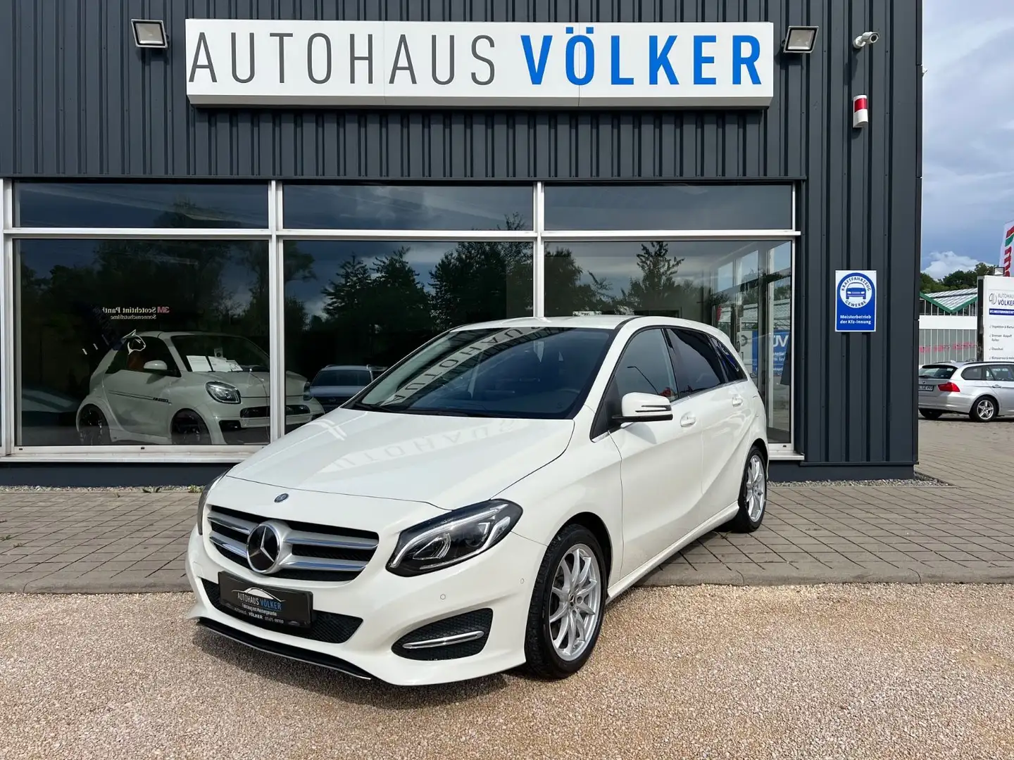 Mercedes-Benz B 250 Design-Urban+Leder+AHK+ Alb - 1