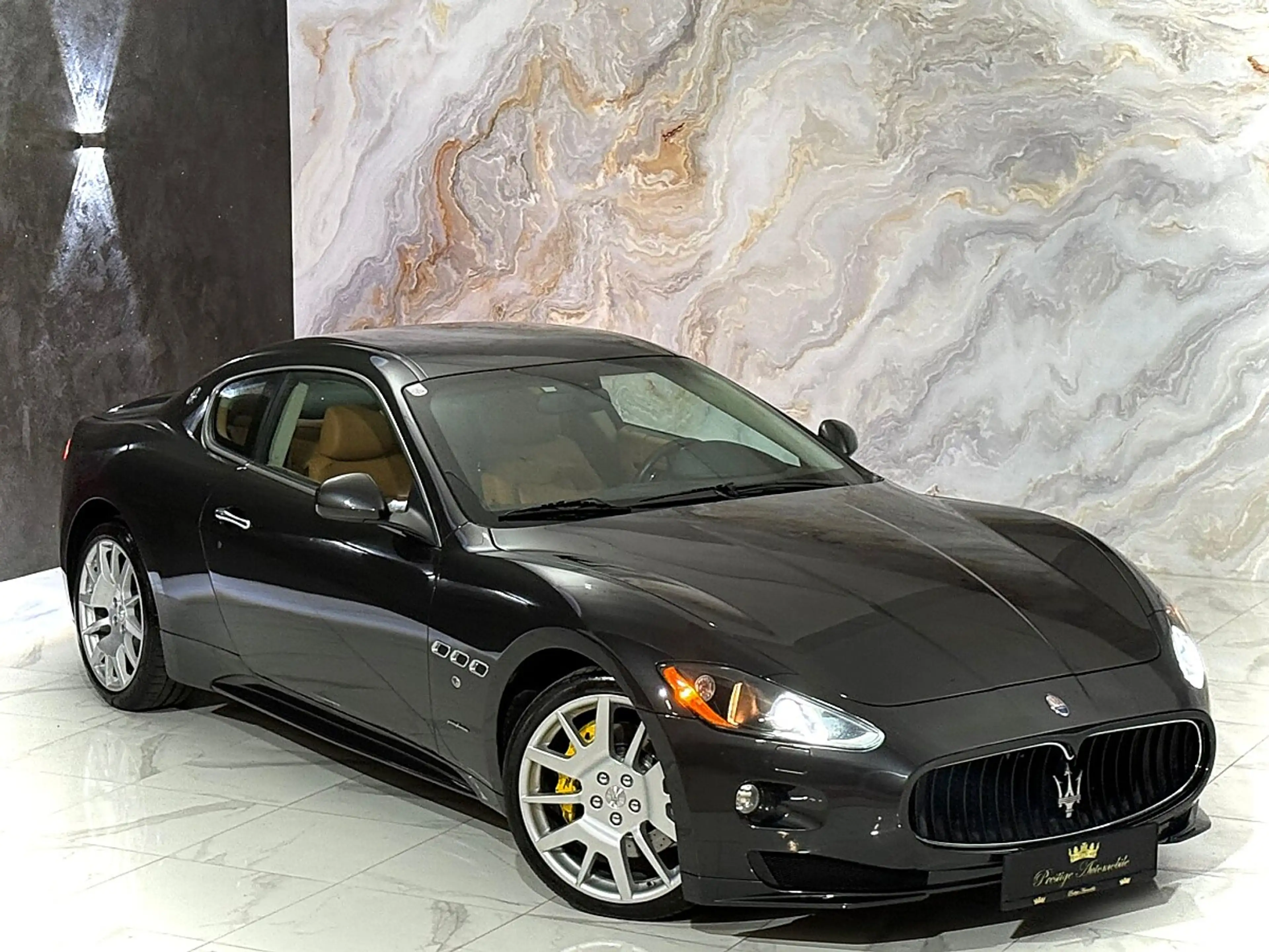 Maserati GranTurismo Gran Turismo S V8 440 PS * SPORT VERSION * PERF... — photo 5
