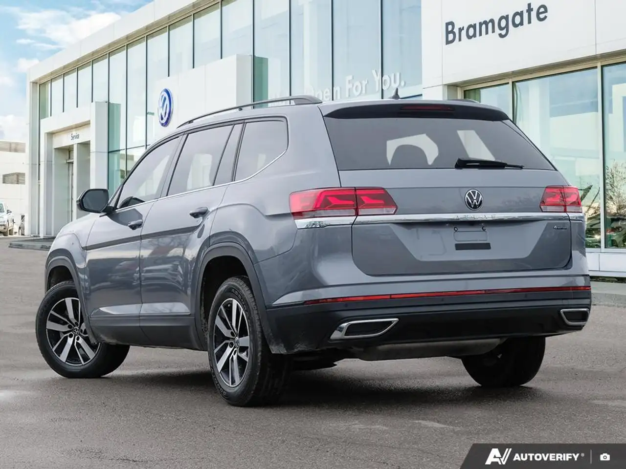 Volkswagen Atlas снимка Volkswagen Atlas