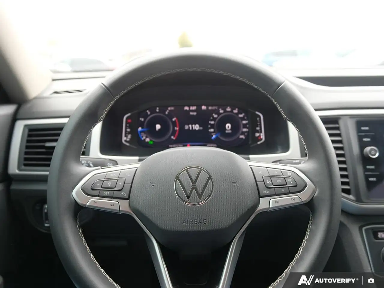 Volkswagen Atlas снимка Volkswagen Atlas