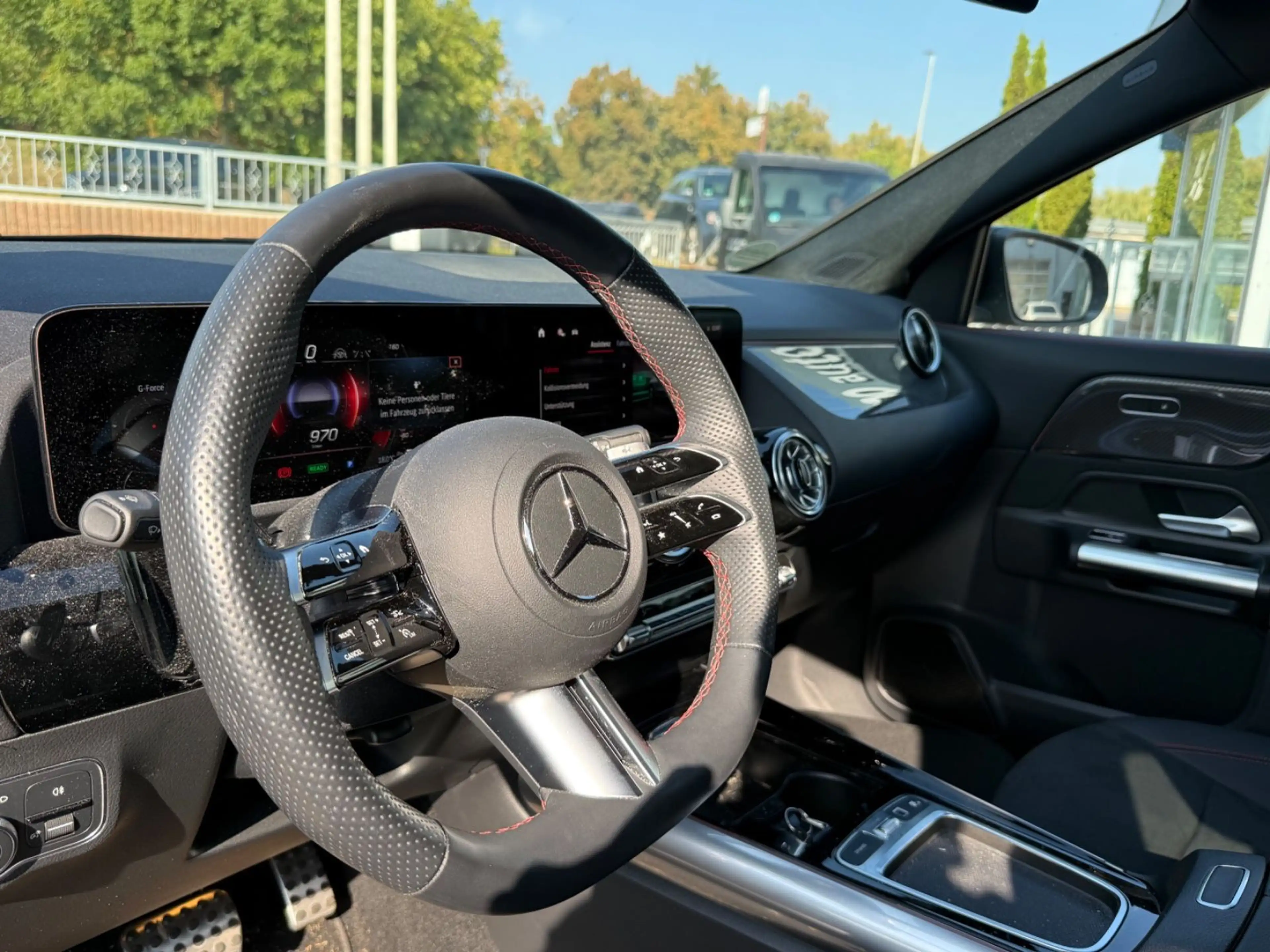 Mercedes-Benz GLA 250 e AMG-Line*MULTIBEAM*ACC*360°KAM*KEYLESS — photo 8