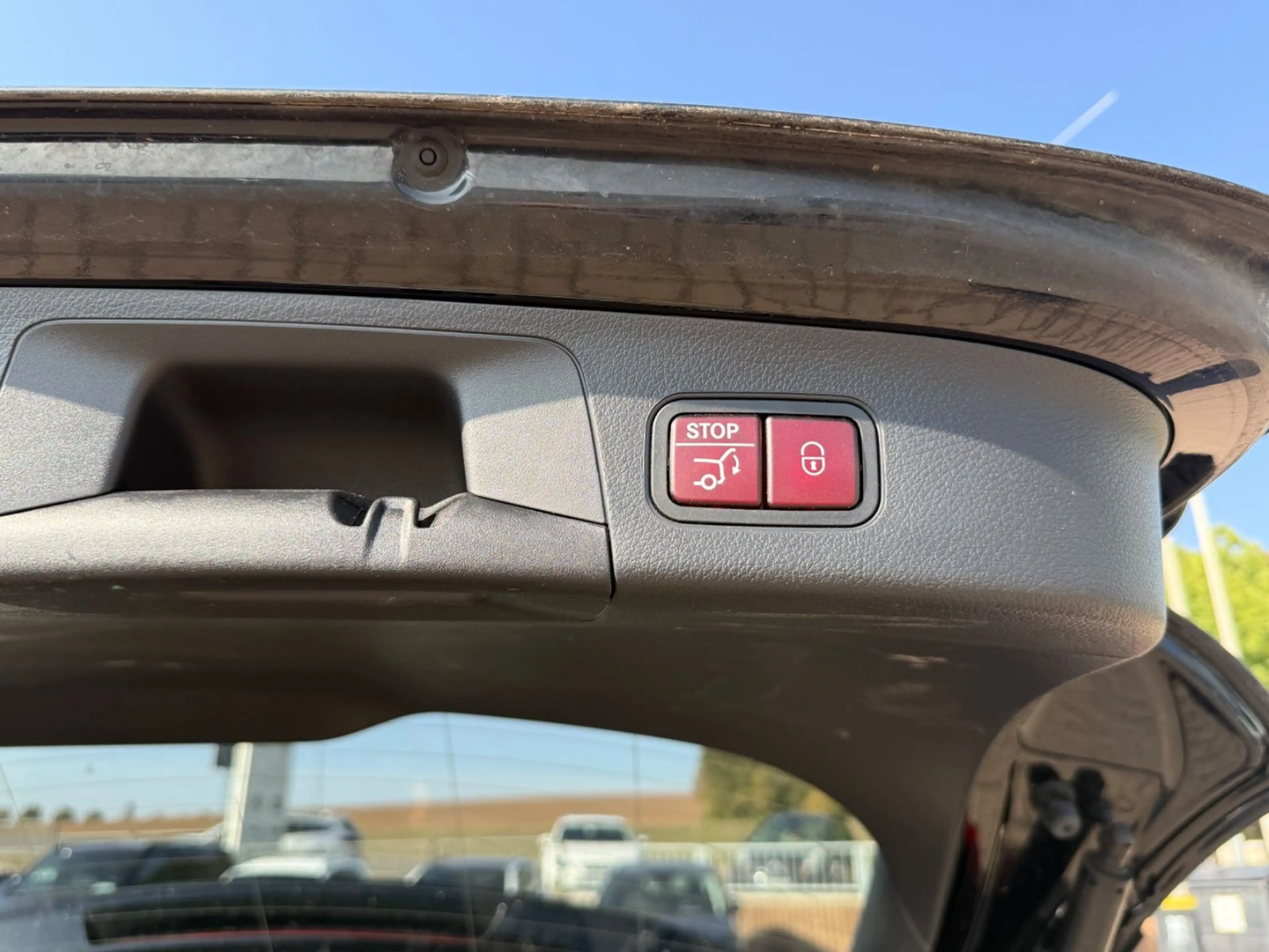 Mercedes-Benz GLA 250 e AMG-Line*MULTIBEAM*ACC*360°KAM*KEYLESS — photo 7