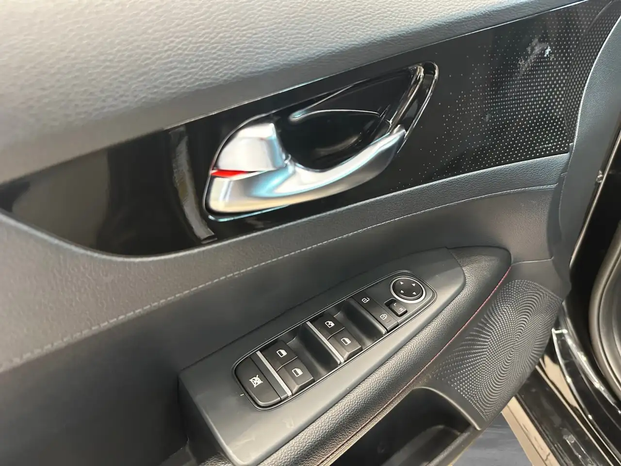 Kia Forte снимка Kia Forte
