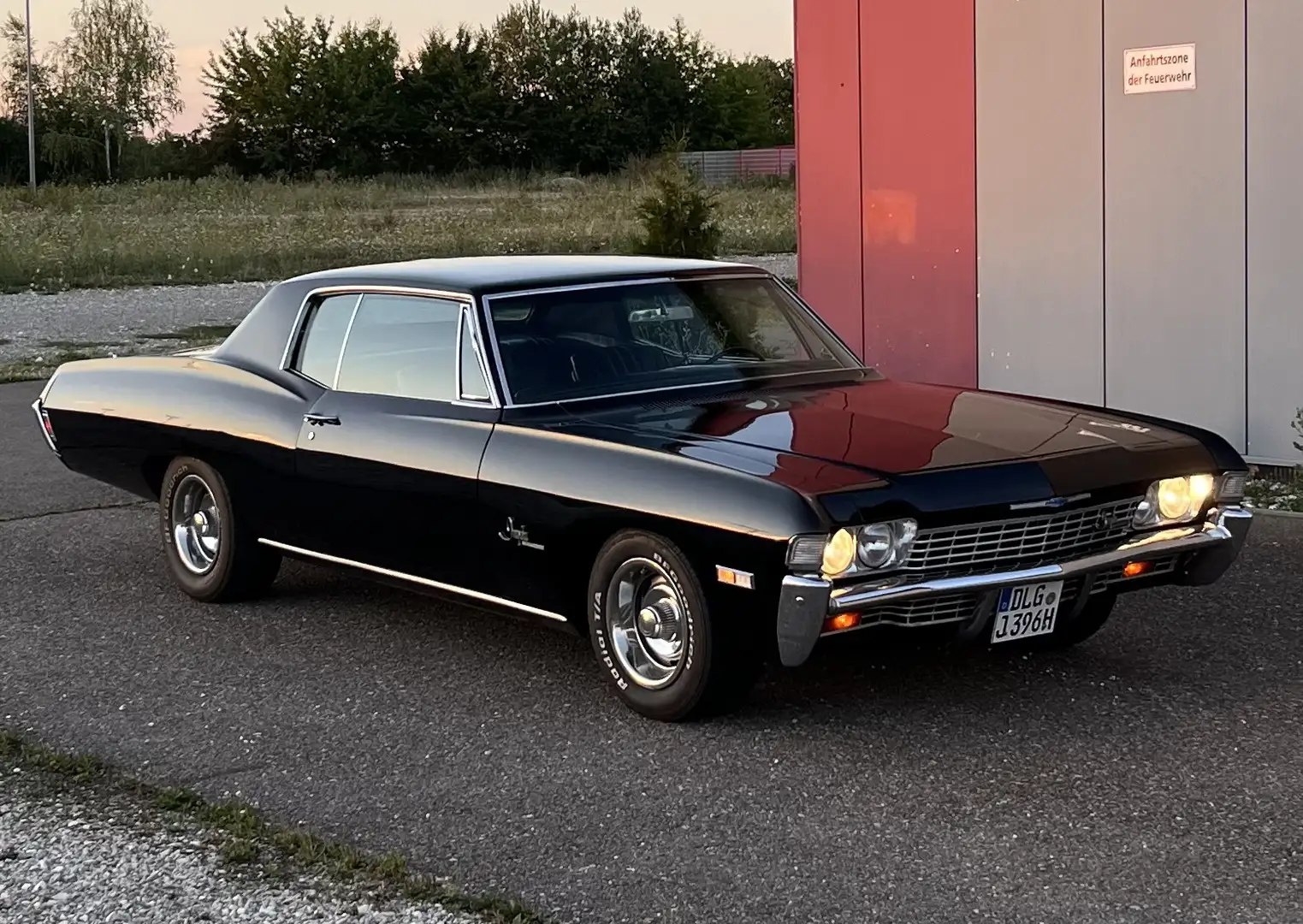 Chevrolet Impala Super Sport Schwarz - 1