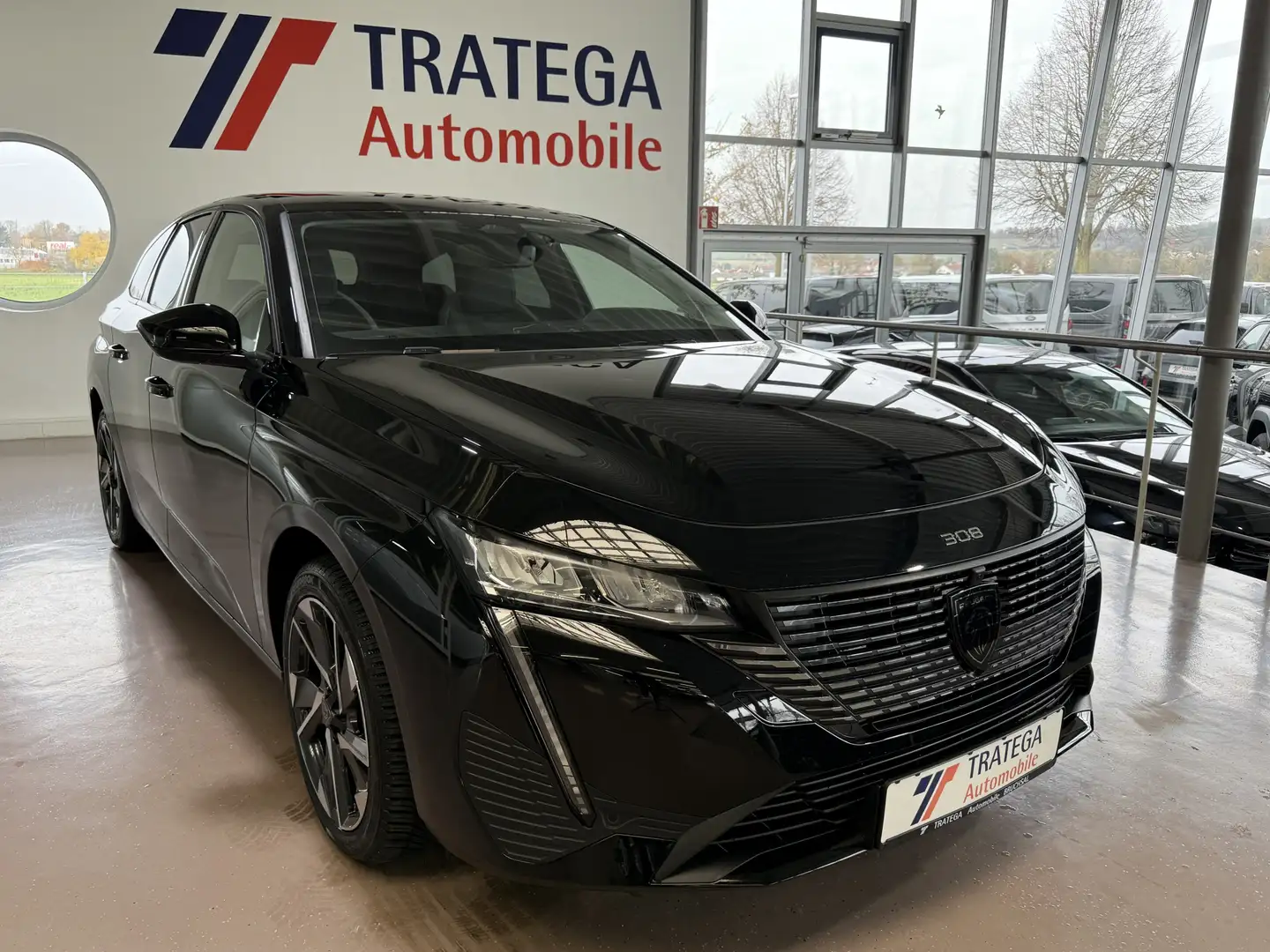Peugeot 308 SW Hybrid 145 e-DSC6 Allure ACC TW 360° AHK Schwarz - 1