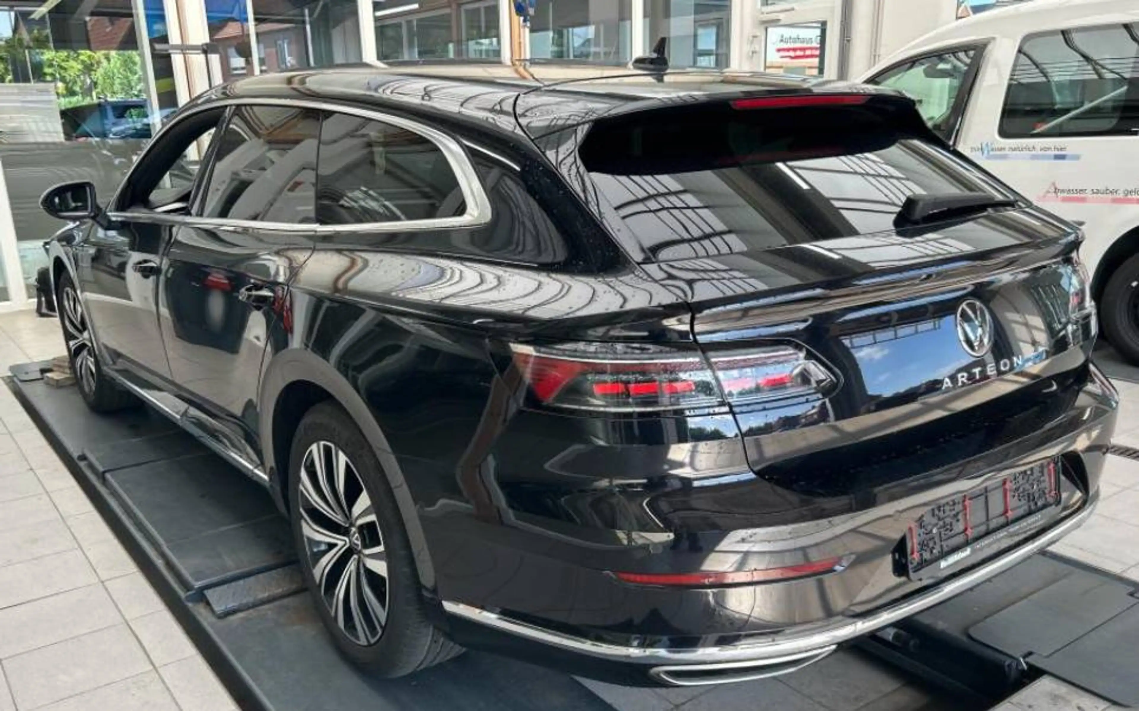 Volkswagen Arteon Elegance Kamera/NAPPA/ACC/LED — photo 4