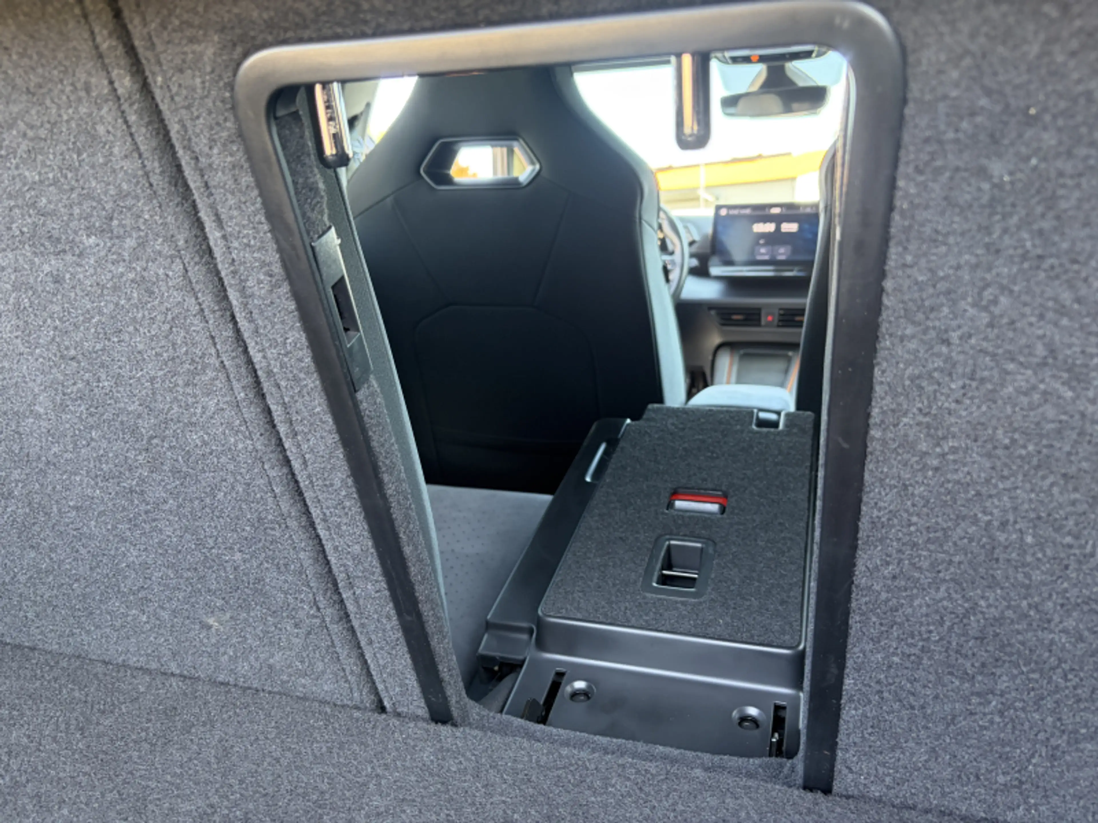 CUPRA Born CUPRA Born electric 150kW (204PS) 1-Gang Automatik — photo 7