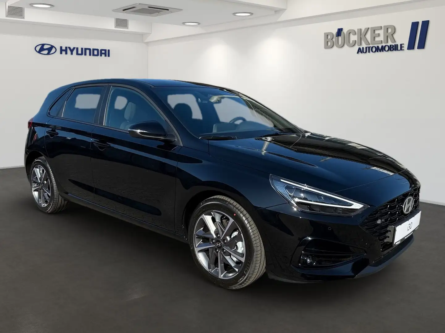 Hyundai i30 FL 1.0 T-GDi 7-DCT Advantage LED RFK SHZ Navi Schwarz - 2