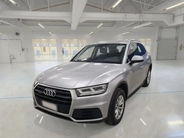 Audi Q5 40 TDI Business quattro S tronic
