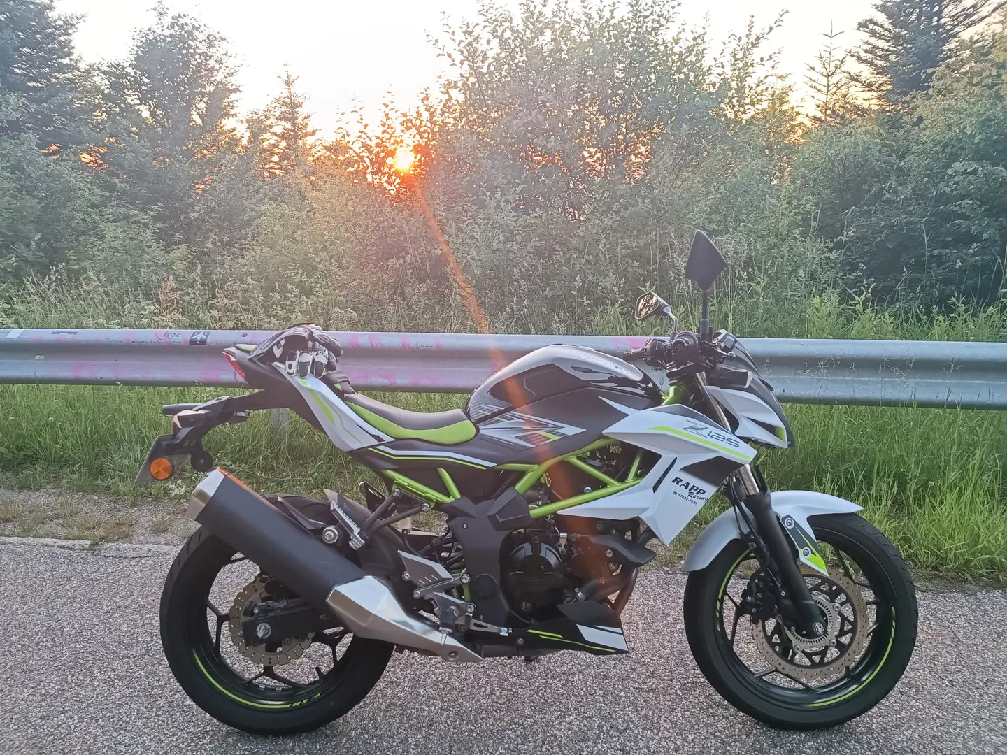 Kawasaki Z 125 Blanc - 2