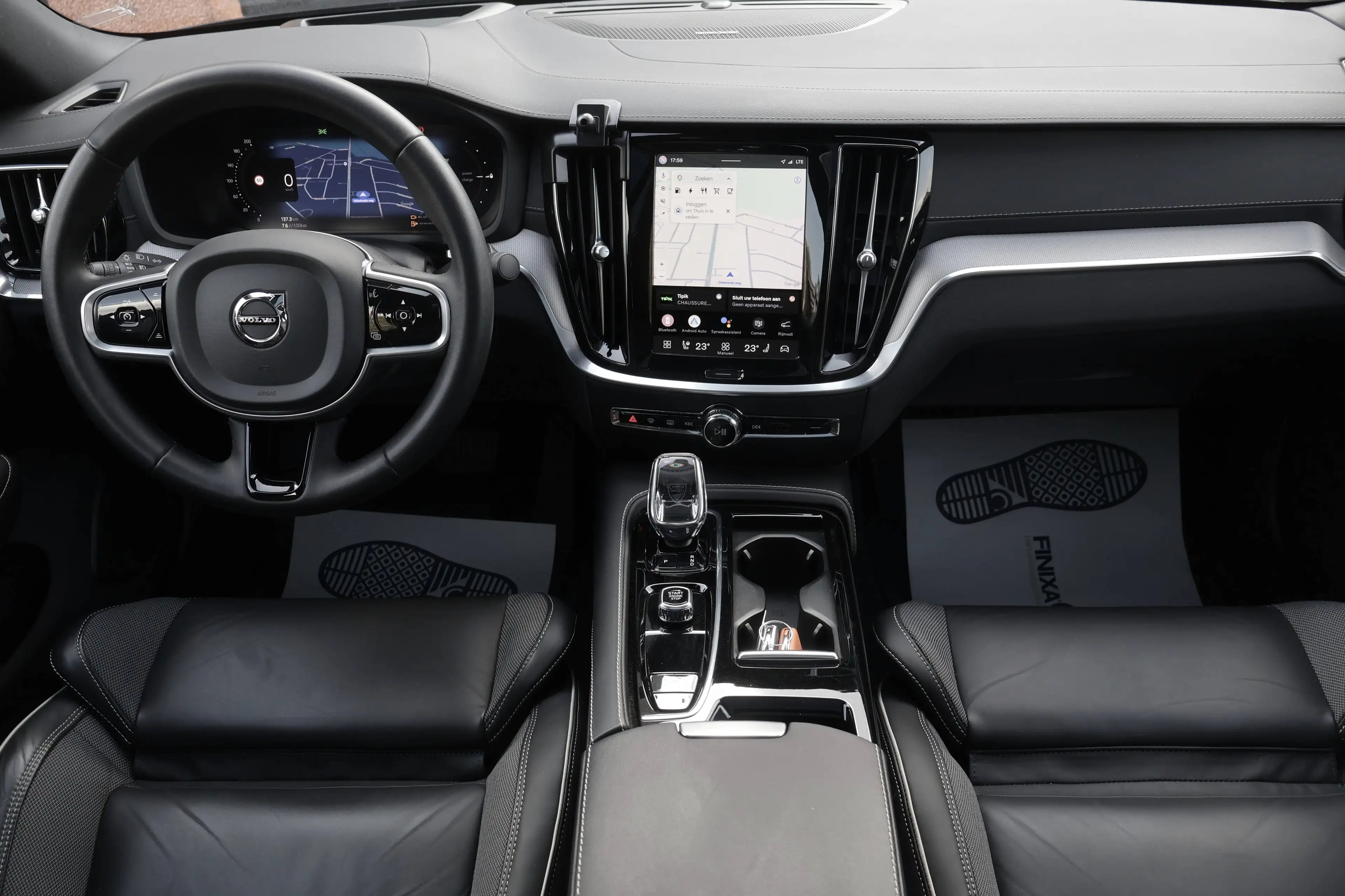 Volvo S60 S60 2.0 T8 AWD PHEV Plus Dark ACC BTW* Garantie* — photo 7