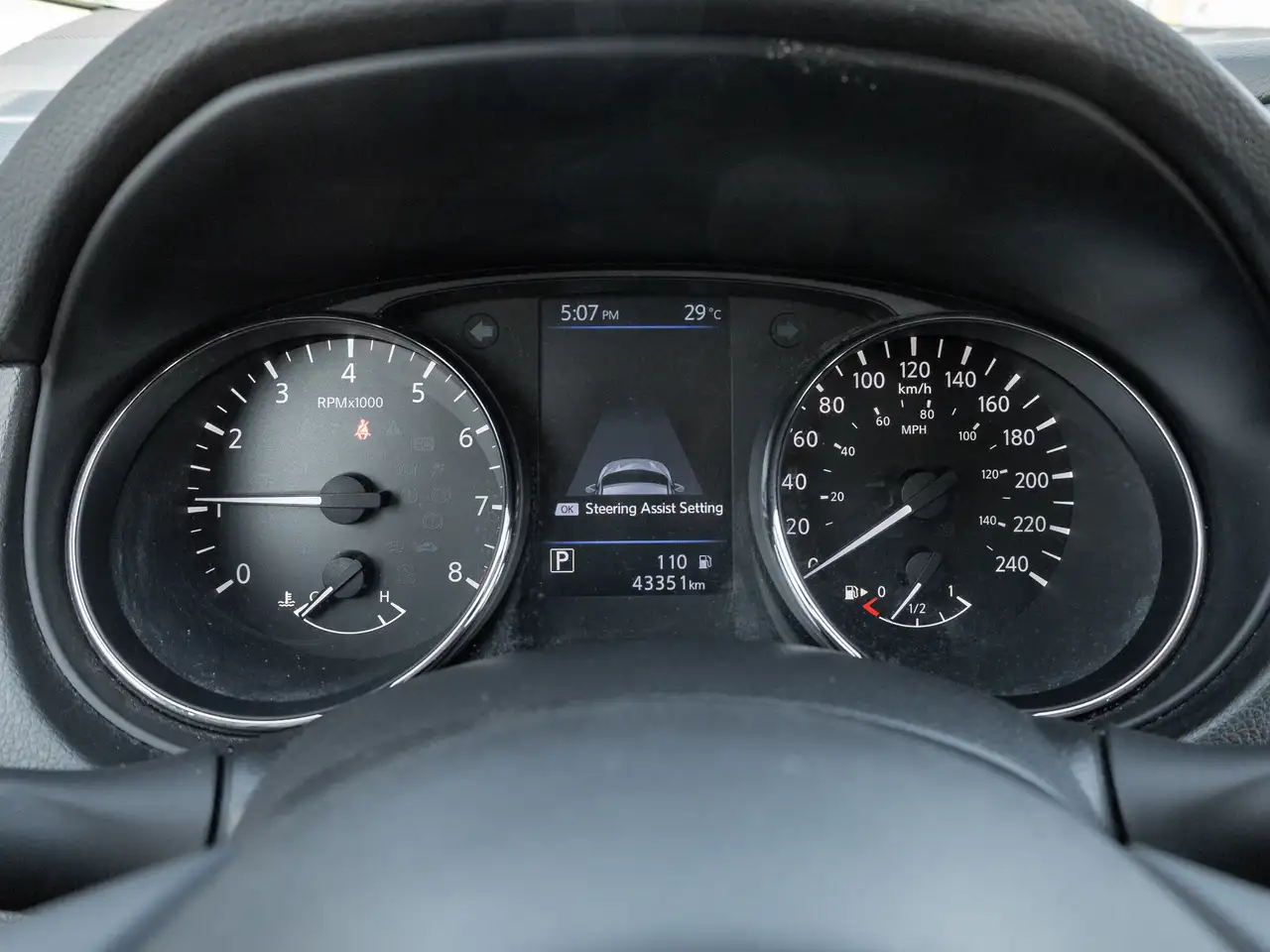 Nissan Qashqai снимка Nissan Qashqai