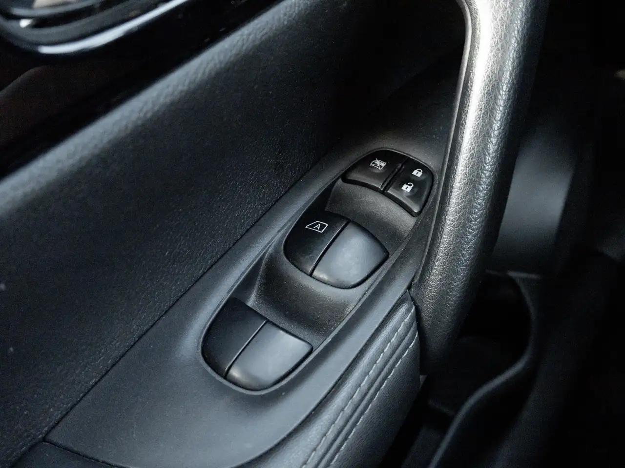Nissan Qashqai снимка Nissan Qashqai