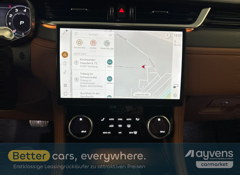 Jaguar F-Pace P550 AWD — photo 9
