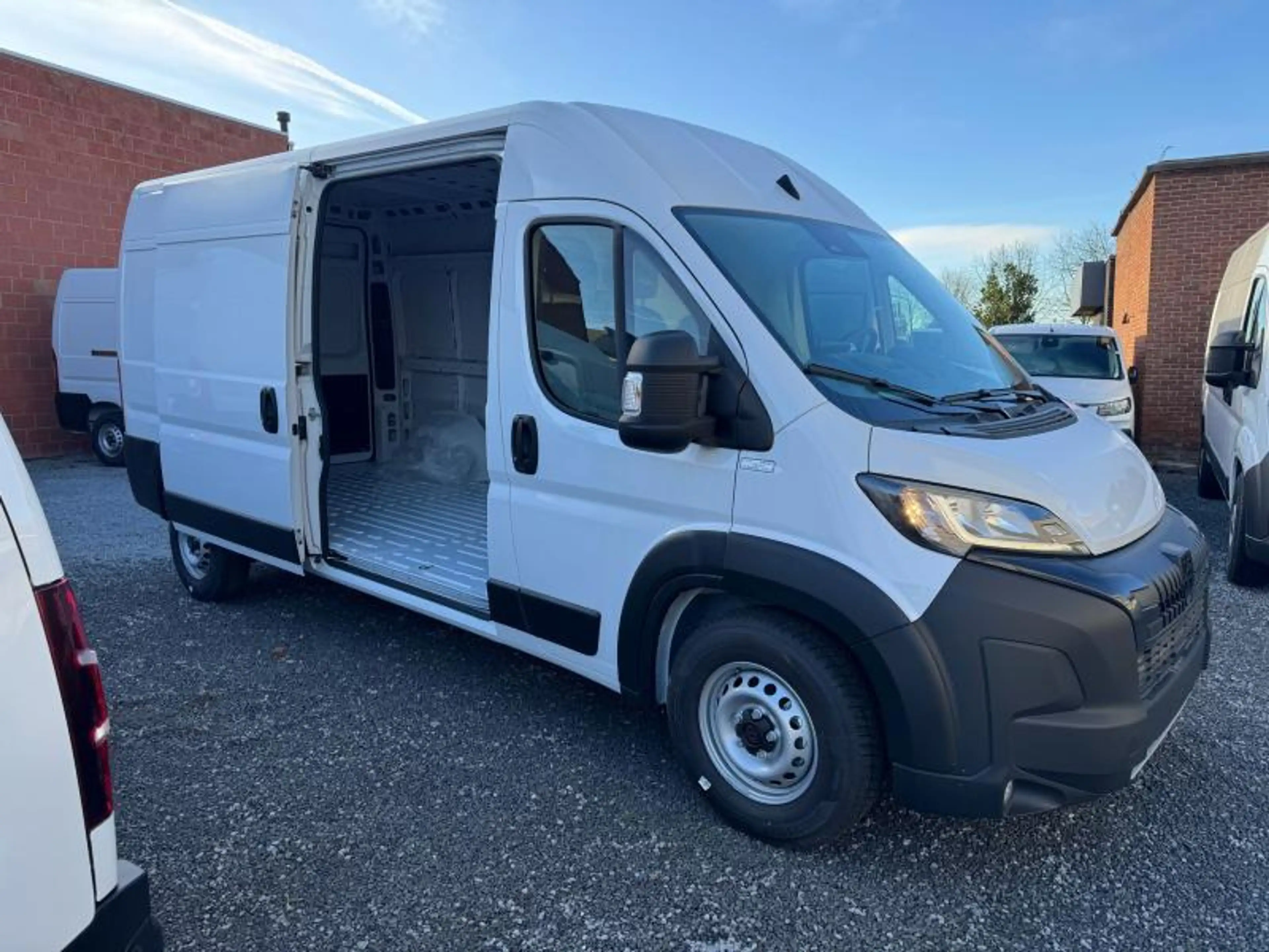 Peugeot Boxer 28500€ EX BTW — photo 7