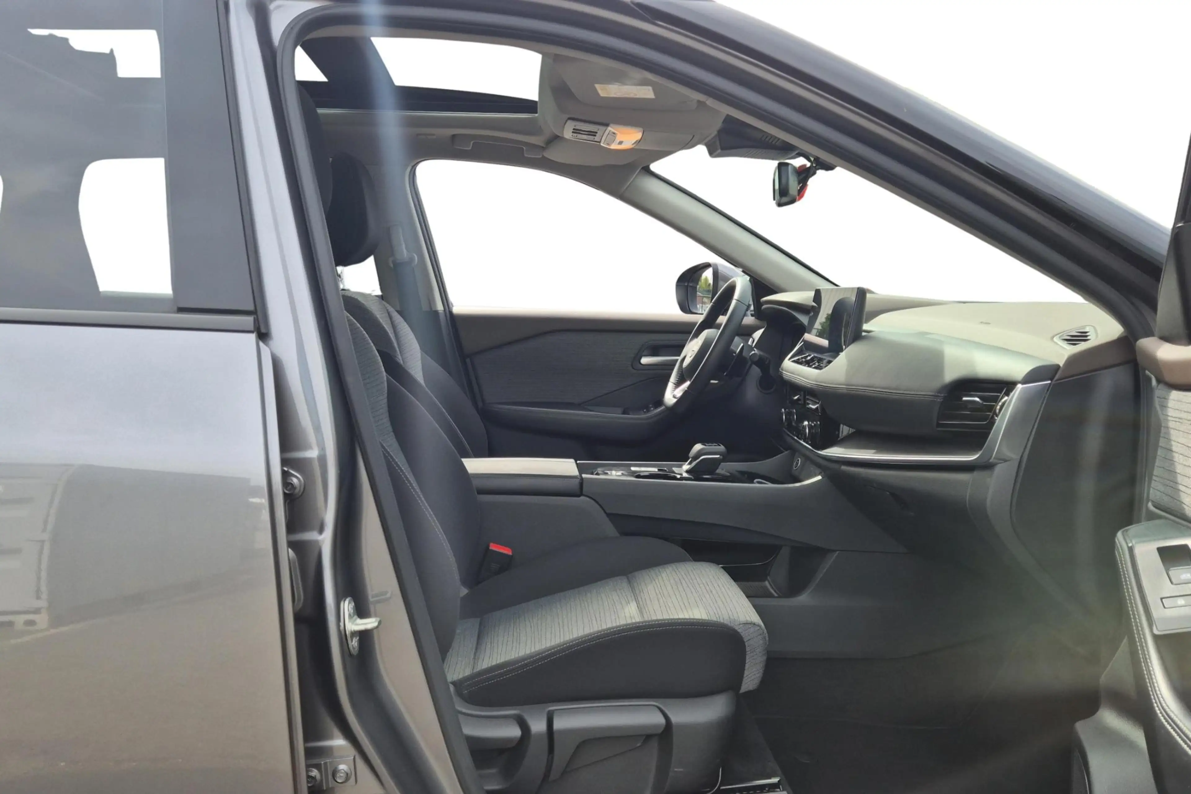 Nissan X-Trail N-Connecta HYBRID GPS / 360° CAMERA / AUTOM. AIRCO — photo 6